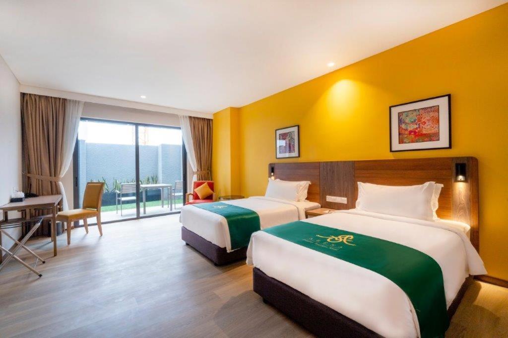 Arena Premier Hotel Seremban Ngoại thất bức ảnh