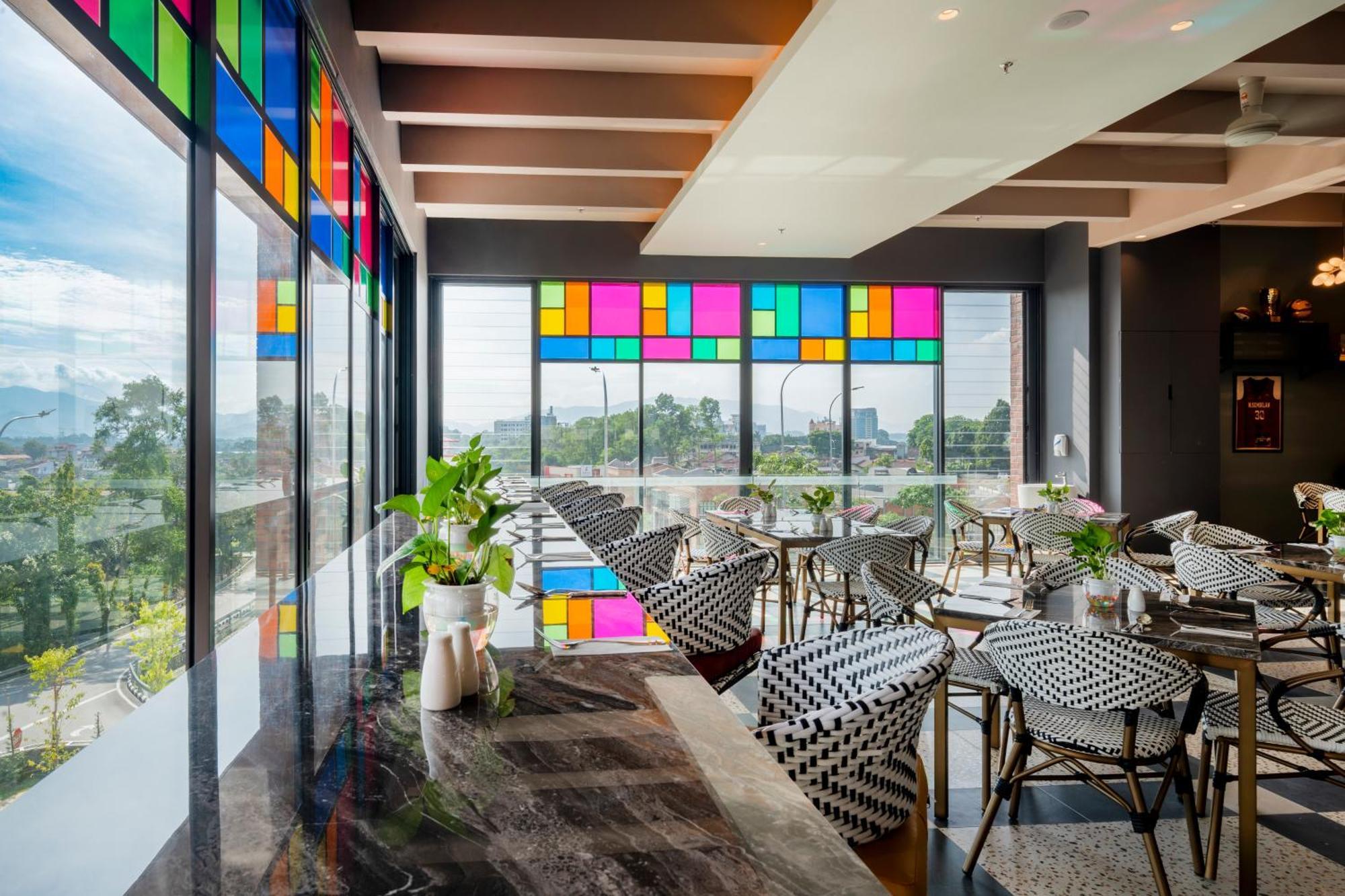 Arena Premier Hotel Seremban Ngoại thất bức ảnh