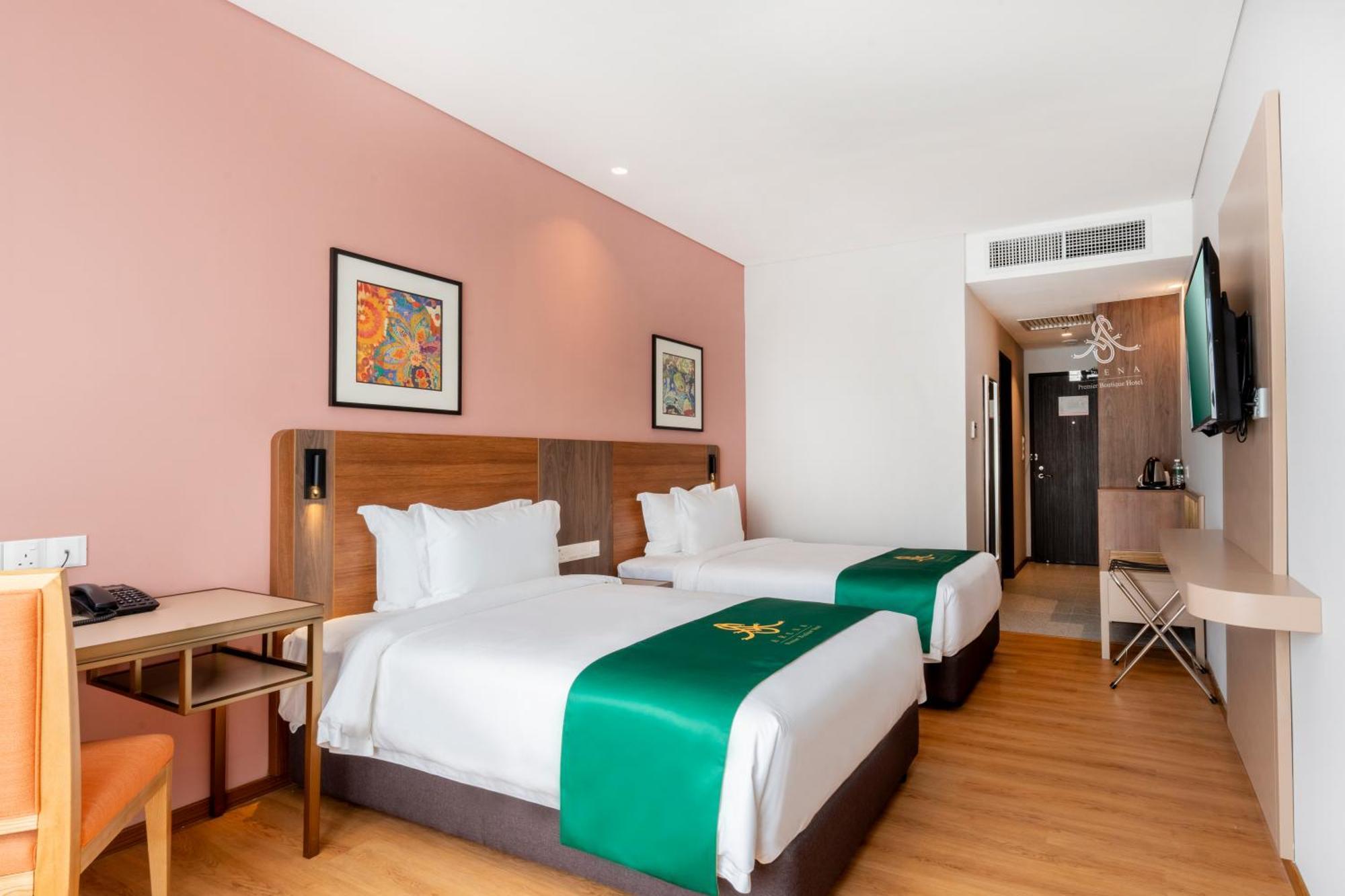 Arena Premier Hotel Seremban Ngoại thất bức ảnh