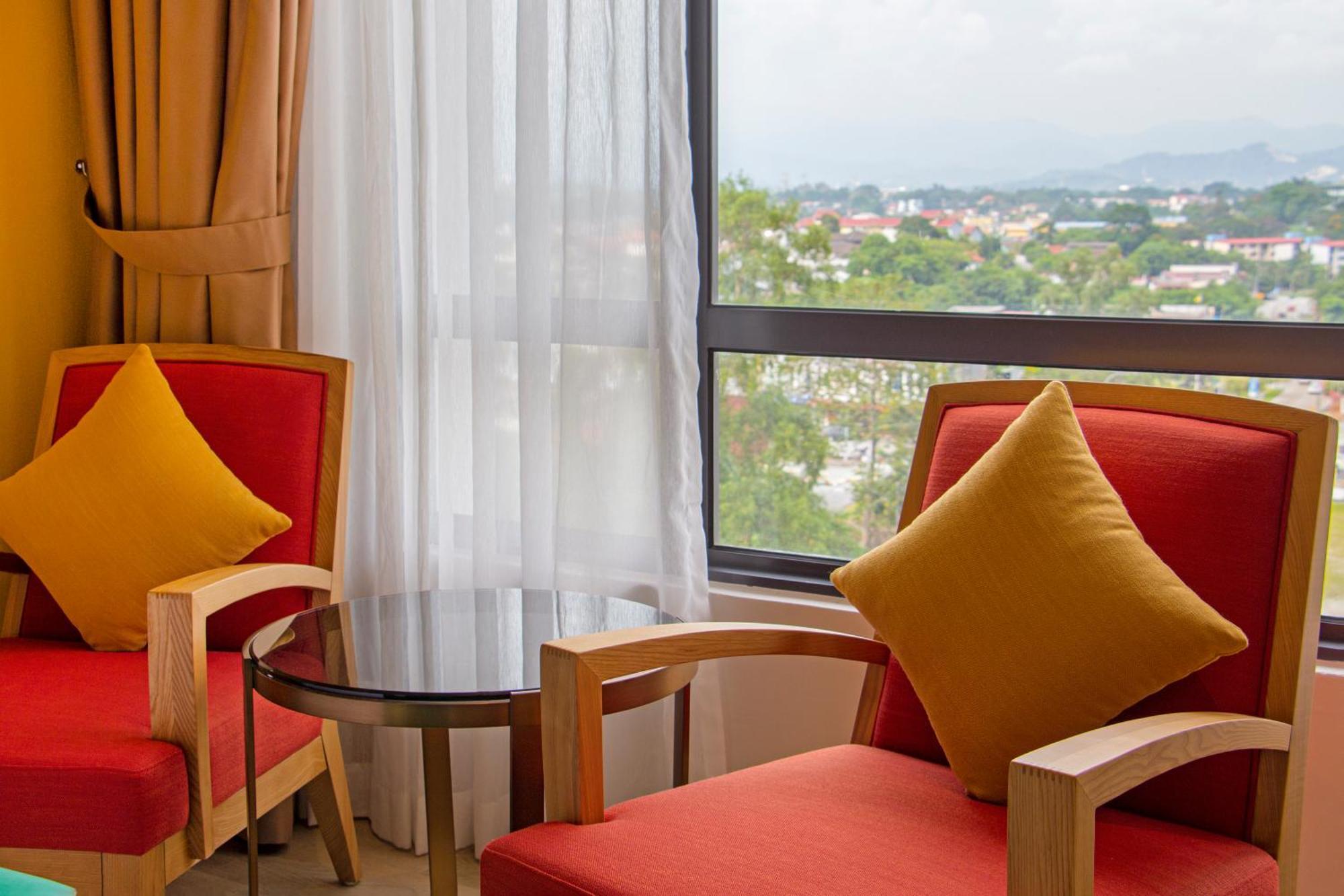 Arena Premier Hotel Seremban Ngoại thất bức ảnh